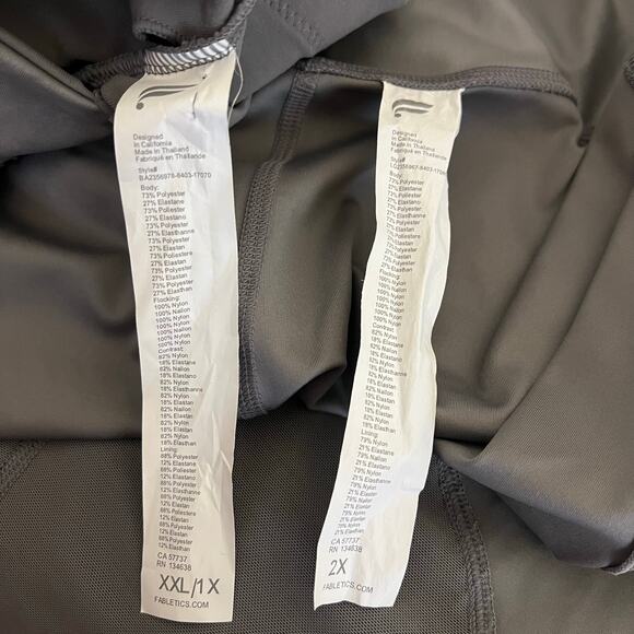 Fabletics | Matching Gunmetal Grey Metallic Silver Two Piece Bra Leggings Set - Picture 10 of 11